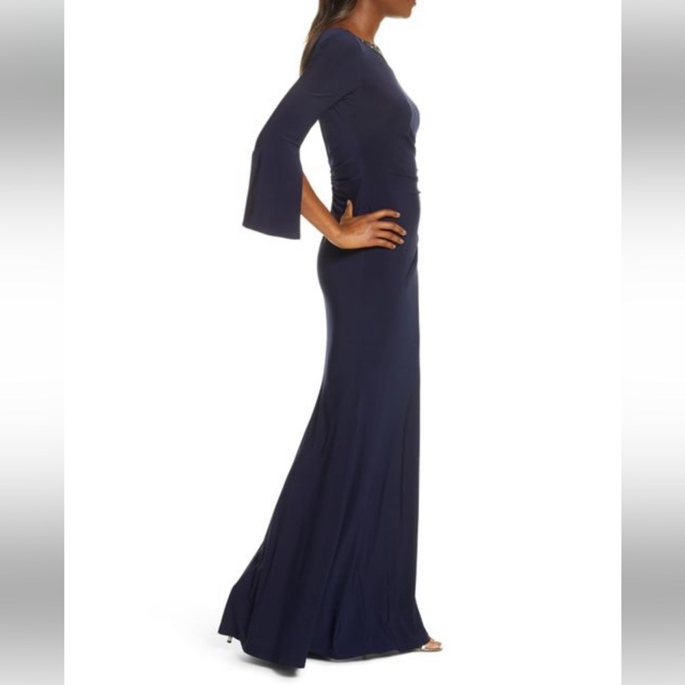 VINCE CAMUTO Split Long Sleeve Trumpet Gown - NWOT - Picture 3 of 4